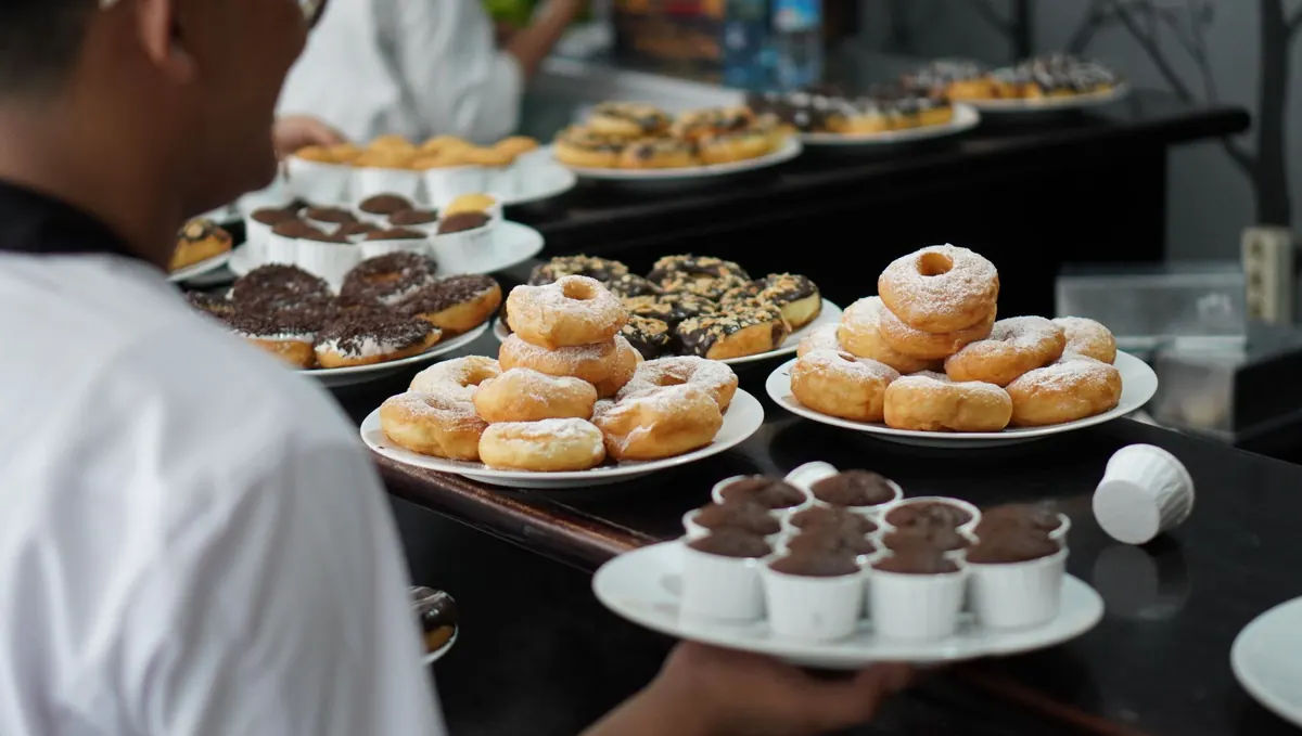 How to Calculate Dessert Quantities for Wedding Guests: Chart and Tips